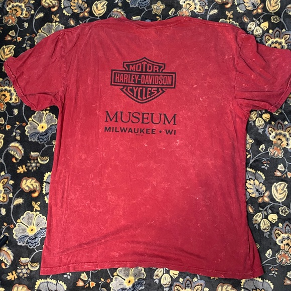 2015 Harley Davidson museum t shirt - Picture 3 of 3